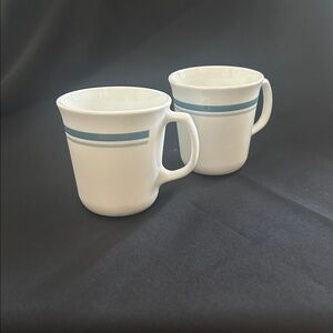 Vintage Pyrex Set of 4 Tan Pyrex Coffee Mugs EUC